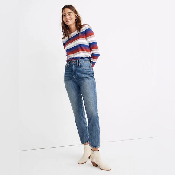 Madewell Denim - Madewell The Mom Jean in Downey Wash Blue Size 27
